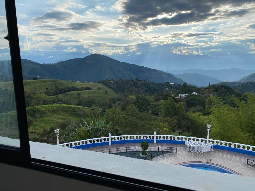 Finca Los Alpes San Jerónimo Esterno foto